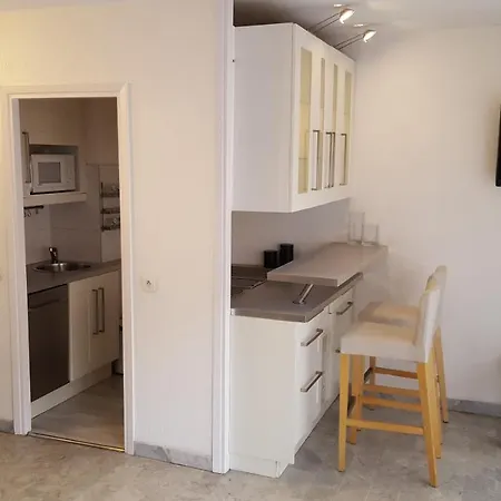 Spacious Studio In * Antibes